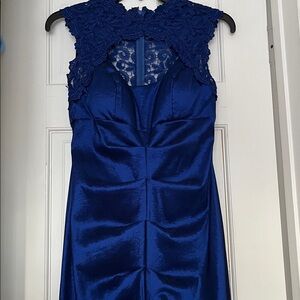 Brand new, absolutely gorgeous Xscape Navy Blue Lace Evening Dress.